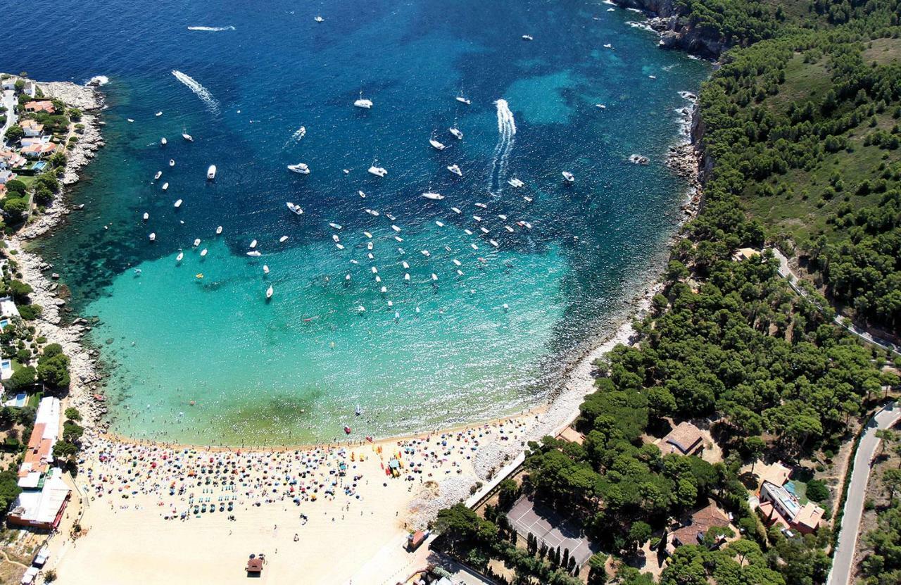 Apartament Magnifiques Vistes- Port De Rei Ля Эскала Экстерьер фото