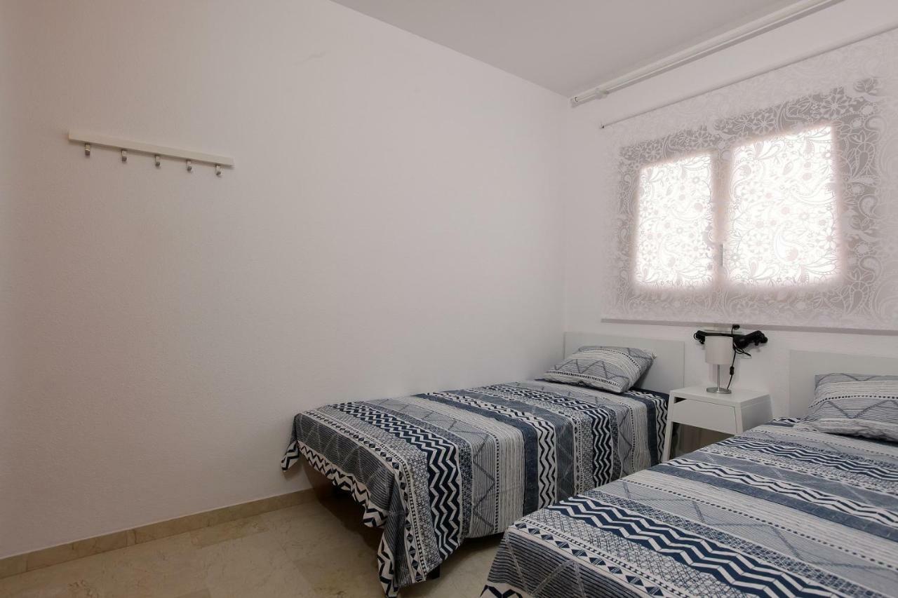 Apartament Magnifiques Vistes- Port De Rei Ля Эскала Экстерьер фото